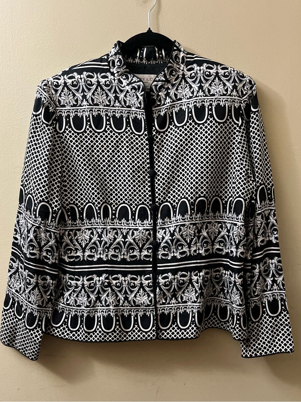 Papell Black & White Patterned Women's Jacket 12 Petite